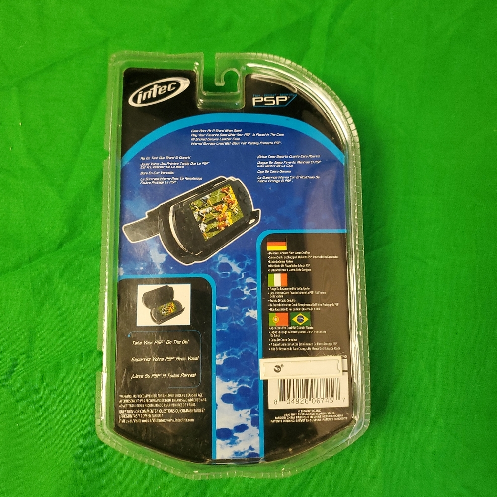 PSP Case - Picture 2 of 2